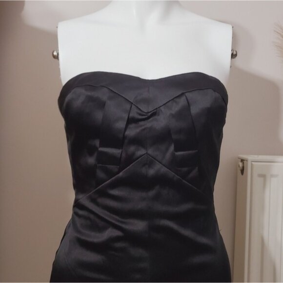 Vintage "Marilyn Monroe" Inspired Strapless Satin Dress - Picture 3 of 12